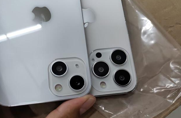 新河苹果手机维修分享iPhone 13‌机模长什么样 